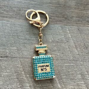 NWOT Perfume Bottle Bling Keychain- aqua
